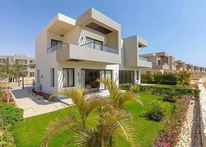 Villa Azha Sokhna For Rent 3 Bedrooms *